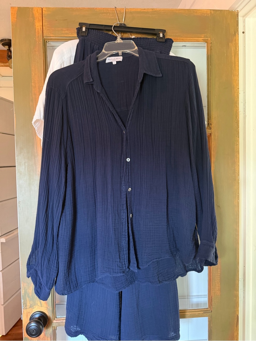 Michael Stars Navy Long-Sleeve Button-Down Textured Shirt